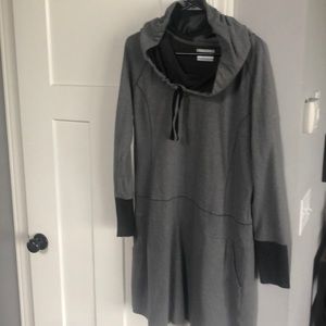 Columbia Athletic Grey Dress sz XL